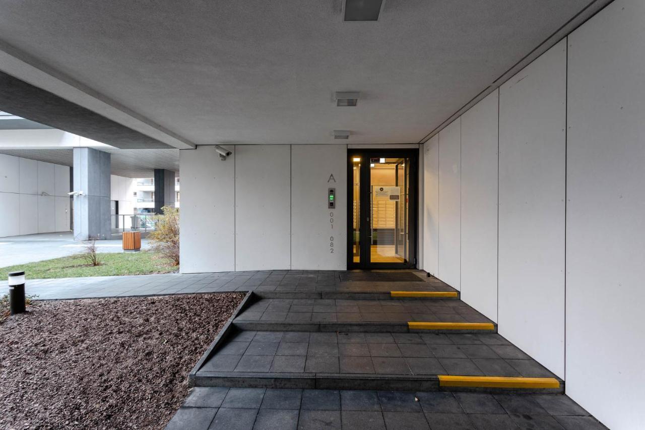 Chill Apartments Wola Center Warschau Buitenkant foto